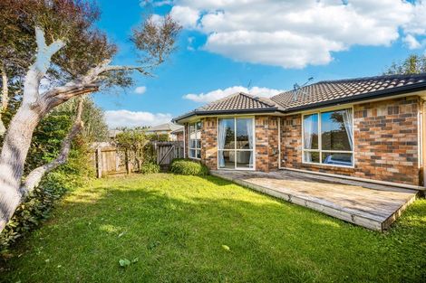 Photo of property in 25 Blue Heron Rise, Stanmore Bay, Whangaparaoa, 0932