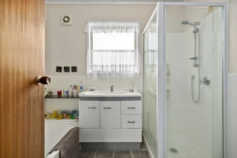 Photo of property in 102 Waerenga Road, Te Kauwhata, 3710