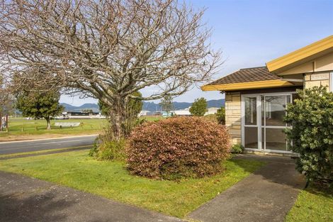 Photo of property in 65 Fairview Road, Katikati, 3129