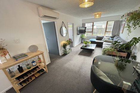 Photo of property in 2a Laurel Grove, Maungaraki, Lower Hutt, 5010