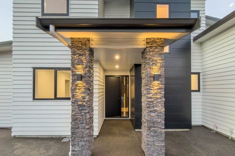 Photo of property in 24 Prestbury Grove, Churton Park, Wellington, 6037