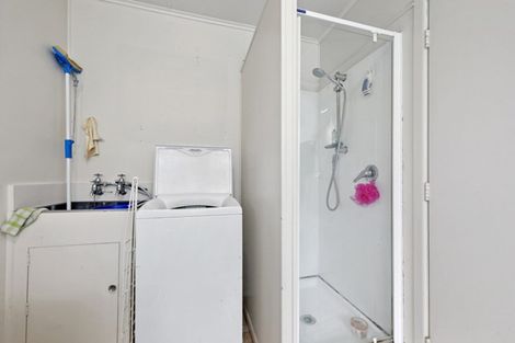 Photo of property in 25a Deller Grove, Silverstream, Upper Hutt, 5019