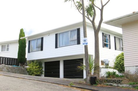 Photo of property in 6 Cabot Place, Kingston, Wellington, 6021