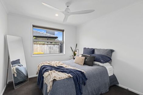 Photo of property in 21 Kahuparere Crescent, Pyes Pa, Tauranga, 3112