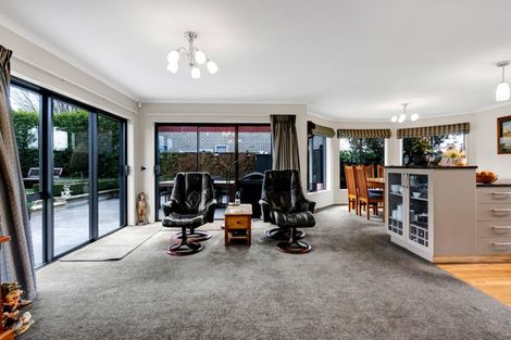 Photo of property in 25 Ariel Street, Stratford, 4332