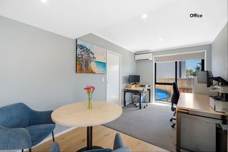 Photo of property in 24 Barbados Way, One Tree Point, 0118