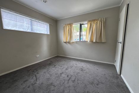 Photo of property in 19 Lynwood Road, New Lynn, Auckland, 0600
