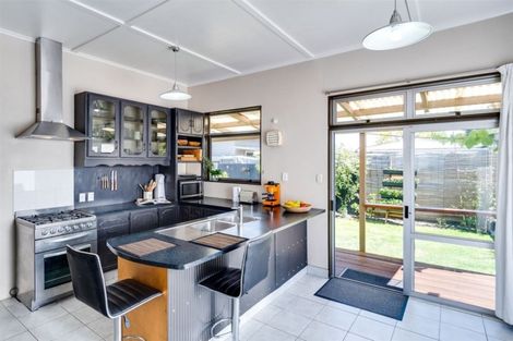 Photo of property in 1/171 Vigor Brown Street, Napier South, Napier, 4110