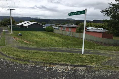 Photo of property in 100 Rangatira Drive, Mangakino, 3421