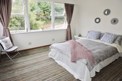 Photo of property in 89 Redwood Avenue, Tawa, Wellington, 5028