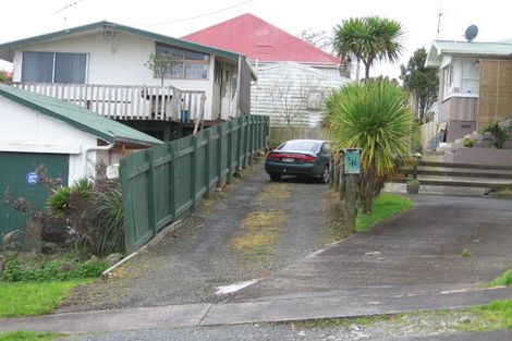 Photo of property in 2/46 Puriri Street, Helensville, 0800
