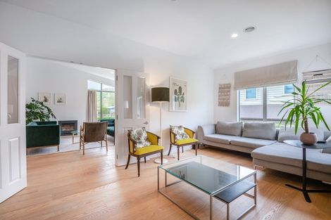 Photo of property in 15 Mauldeth Terrace, Churton Park, Wellington, 6037