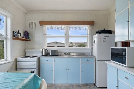 Photo of property in 29 Bledisloe Street, Levin, 5510