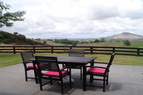 Photo of property in 125 Te Tahi Road, Puketotara, Te Awamutu, 3876