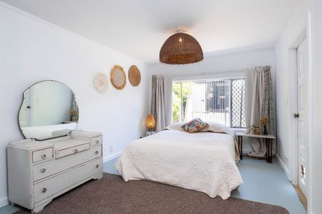 Photo of property in 245 Clifton Road, Te Awanga, 4102