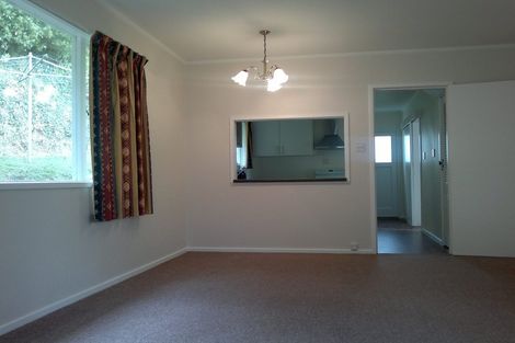 Photo of property in 31 Woodhouse Avenue, Karori, Wellington, 6012