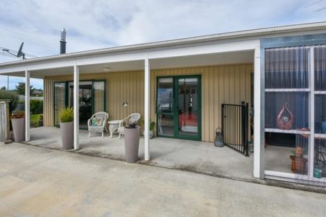 Photo of property in 19a Charles Street, Carterton, 5713