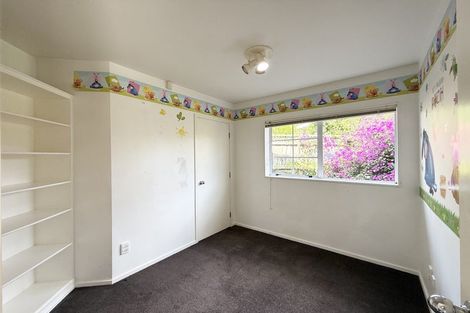 Photo of property in 38a Cherub Place, West Harbour, Auckland, 0618