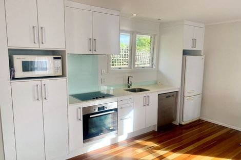 Photo of property in 12 Mcdowall Place, Queenwood, Hamilton, 3210