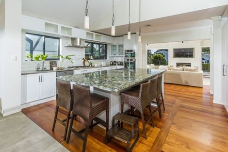 Photo of property in 2/2 Cecil Road, Milford, Auckland, 0620