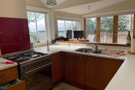 Photo of property in 14 Newman Terrace, Thorndon, Wellington, 6011