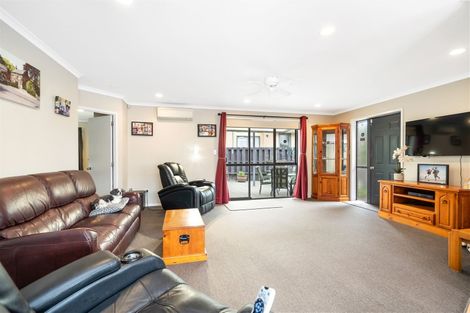Photo of property in 8 Elm Place, Tikipunga, Whangarei, 0112