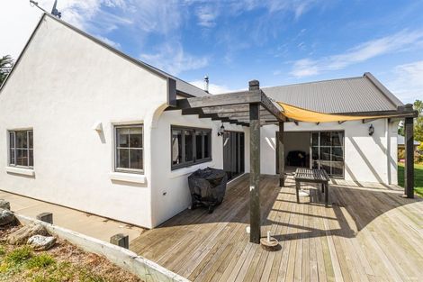 Photo of property in 6 Charles Court, Lake Hawea, Wanaka, 9382