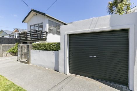 Photo of property in 29 Palm Avenue, Lyall Bay, Wellington, 6022