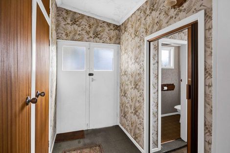 Photo of property in 192 High Street, Eltham, 4322