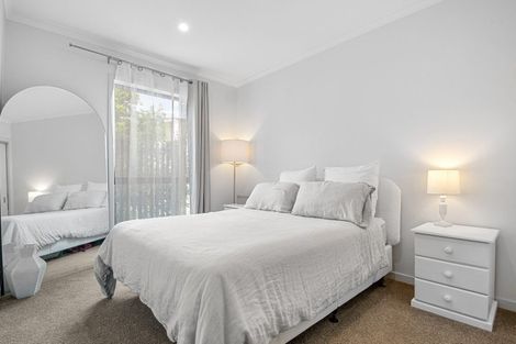 Photo of property in 6/3 Genevieve Lane, Hobsonville, Auckland, 0616