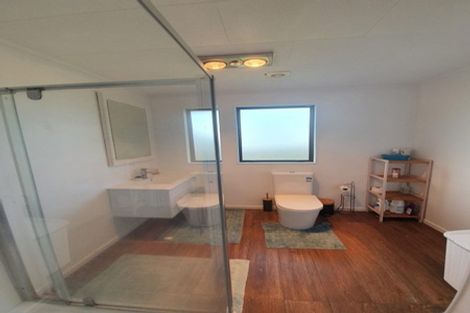 Photo of property in 17 Westhaven Place, Tuakau, 2121