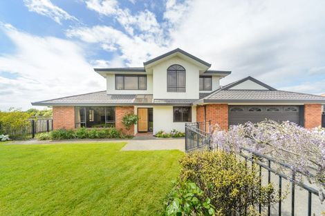 Photo of property in 189 Ruapehu Drive, Fitzherbert, Palmerston North, 4410