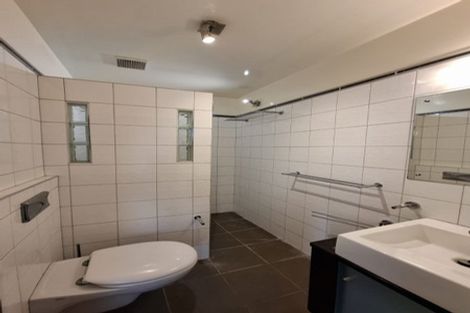 Photo of property in 105 Campbell Road, One Tree Hill, Auckland, 1061