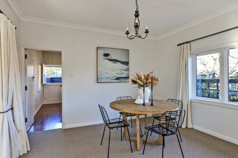 Photo of property in 56 Joll Road, Havelock North, 4130