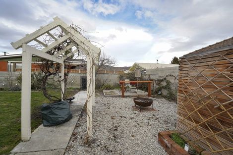 Photo of property in 12 Fastnet Street, Alexandra, 9320