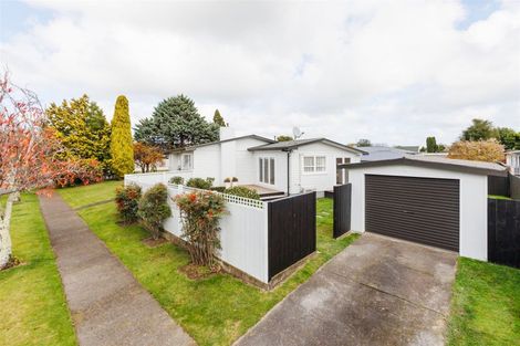 Photo of property in 105 Buick Crescent, Awapuni, Palmerston North, 4412