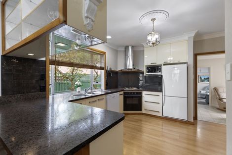 Photo of property in 301 Featherston Street, Palmerston North, 4410