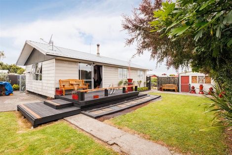 Photo of property in 24 Barton Street, Marton, 4710