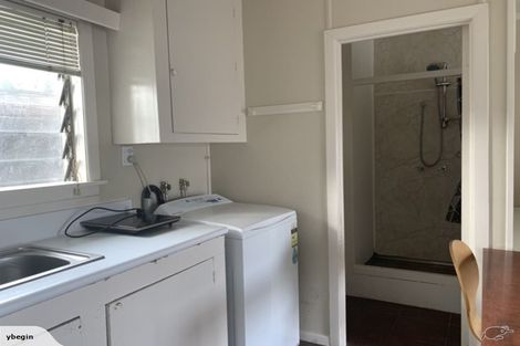 Photo of property in 177 Coronation Road, Hillcrest, Auckland, 0627