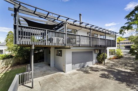 Photo of property in 154 Stapleford Crescent, Browns Bay, Auckland, 0630
