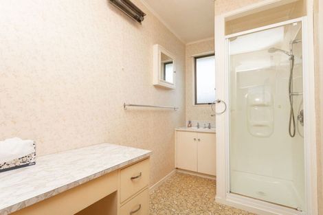 Photo of property in 28 Miller Street, Dannevirke, 4930