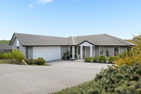 Photo of property in 22 Ballintoy Park Drive, Welcome Bay, Tauranga, 3175