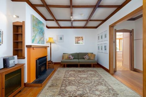 Photo of property in 6 Endeavour Street, Nelson South, Nelson, 7010