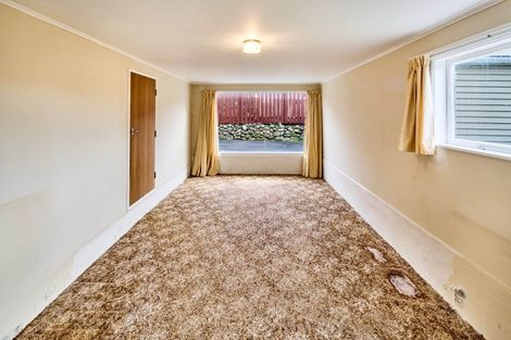 Photo of property in 10 Walker Avenue, Paremata, Porirua, 5026