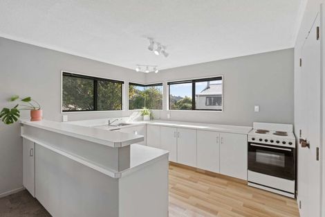 Photo of property in 25 Blomfield Street, Pukehangi, Rotorua, 3015