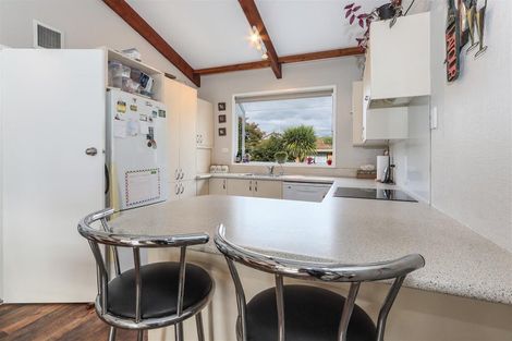 Photo of property in 3 Waitawa Place, Lynmore, Rotorua, 3010