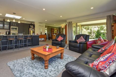 Photo of property in 5 Tararua Crescent, Carterton, 5713