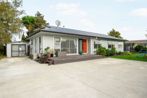 Photo of property in 8 Mckinley Place, Nawton, Hamilton, 3200