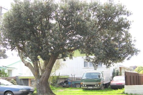 Photo of property in 32 Caius Avenue, Gonville, Whanganui, 4501