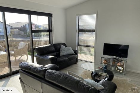 Photo of property in 2 Monaro Place, Papamoa, 3118